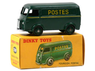 Lot 554 - DINKY TOYS (FRANCE) (1)