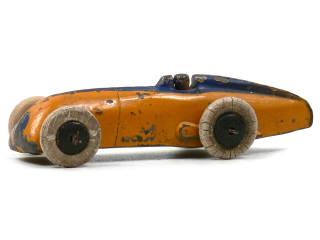 Lot 517 - DINKY TOYS (FRANCE) (1)