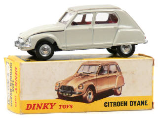 Lot 547 - DINKY TOYS (FRANCE) (1)
