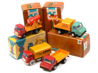 Lot 293 - FRANCE JOUETS (FRANCE) (4)