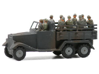Lot 465 - MÄRKLIN (ALLEMAGNE) (1)