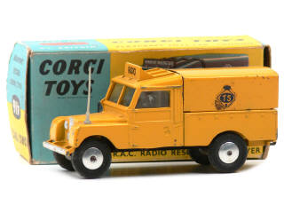 Lot 429 - CORGI TOYS (GB) (1)