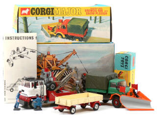 Lot 445 - CORGI TOYS (GB) (3)