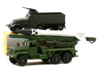 Lot 623 - DINKY TOYS (2)