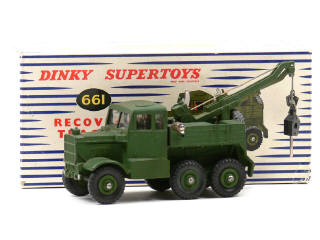 Lot 677 - DINKY TOYS (GB) (1)