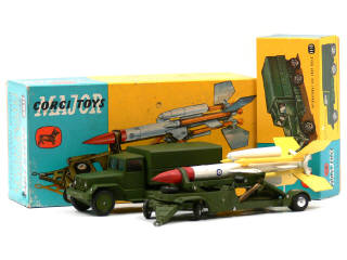 Lot 438 - CORGI TOYS (GB) (2)