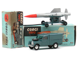 Lot 437 - CORGI TOYS (GB) (2)
