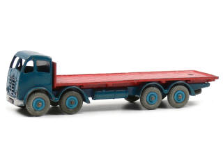 Lot 655 - DINKY TOYS (GB) (1)