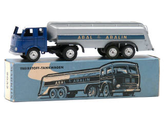 Lot 1034 - MÄRKLIN (ALLEMAGNE) (1)