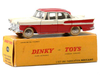 Lot 1181 - DINKY TOYS (FRANCE) (1)