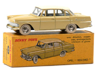 Lot 1203 - DINKY TOYS (FRANCE) (1)