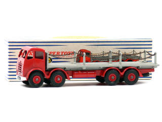 Lot 1316 - DINKY TOYS (GB) (1)