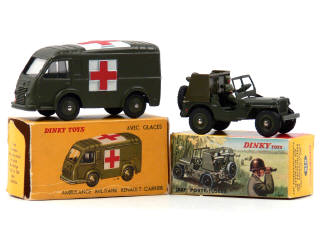 Lot 1291 - DINKY TOYS (FRANCE) (2)