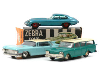 Lot 1045 - ZEBRA TOYS & TOOTSIETOY (3)