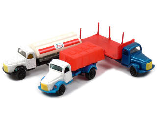 Lot 956 - CHICO TOYS (COLOMBIE) (3)