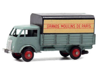 Lot 1239 - DINKY TOYS (FRANCE) (1)