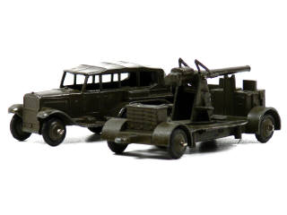 Lot 1326 - DINKY TOYS (GB) (2)