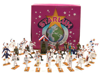 Lot 587 - STARLUX (FRANCE) (40)