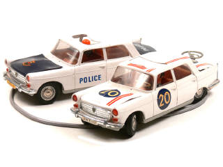 Lot 387 - FRANCE JOUETS (FRANCE) (2)
