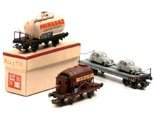 Lot 284 - V.B. 'HO' (FRANCE) (3)