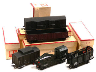 Lot 286 - V.B. 'HO' (FRANCE) (5)