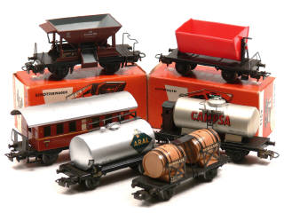 Lot 300 - MÄRKLIN 'HO' (ALLEMAGNE) (6)