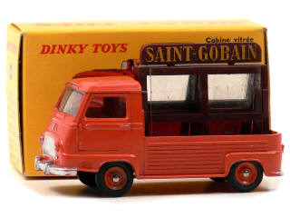 Lot 1272 - DINKY TOYS (FRANCE) (1)