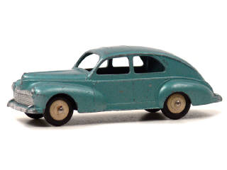 Lot 1192 - DINKY TOYS (FRANCE) (1)