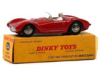 Lot 1168 - DINKY TOYS (FRANCE) (1)