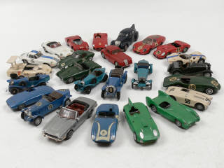 Lot 187 - DIVERS (25)