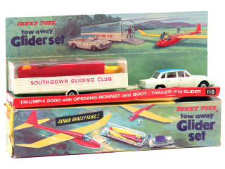 Lot 656 - DINKY TOYS (GB) (1)