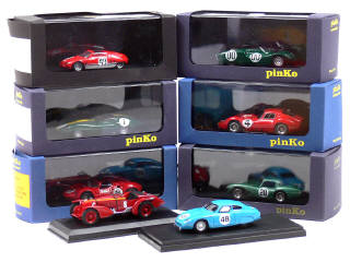 Lot 189 - PINKO (ITALIE) (8)