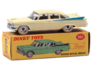 Lot 651 - DINKY TOYS (GB) (1)