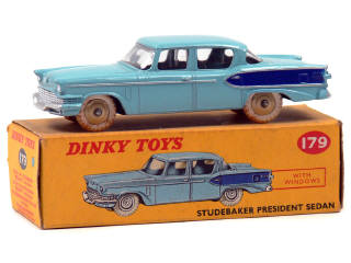 Lot 647 - DINKY TOYS (GB) (1)