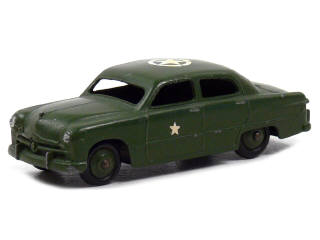 Lot 684 - DINKY TOYS (GB) (1)