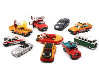 Lot 395 - CORGI TOYS (GB) (10)