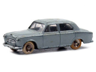 Lot 504 - DINKY TOYS (FRANCE) (1)