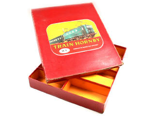 Lot 225 - HORNBY 'O' (FRANCE) (1)