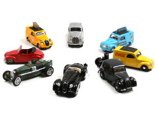 Lot 370 - BRUMM (ITALIE) (8)