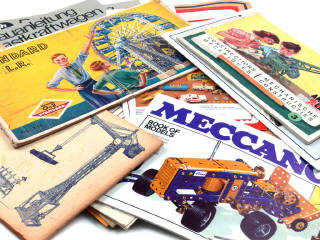 Lot 234 - DOCUMENTATIONS DIVERSES (1)