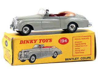 Lot 462 - DINKY TOYS (GB) (1)