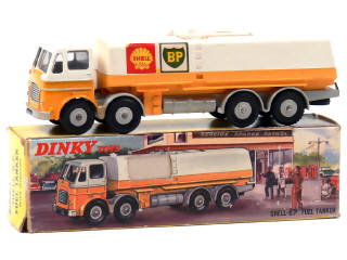 Lot 480 - DINKY TOYS (GB) (1)