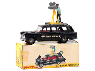 Lot 470 - DINKY TOYS (GB) (1)