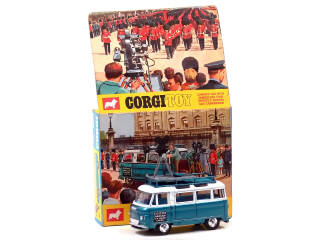 Lot 532 - CORGI TOYS (GB) (1)