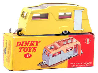 Lot 473 - DINKY TOYS (GB) (1)