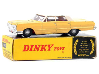 Lot 471 - DINKY TOYS (GB) (1)