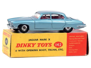 Lot 458 - DINKY TOYS (GB) (1)