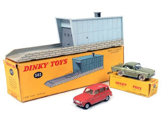 Lot 429 - DINKY TOYS (FRANCE) (3)