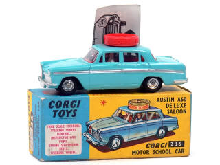 Lot 528 - CORGI TOYS (GB) (1)