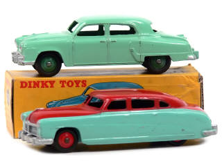 Lot 498 - DINKY TOYS (GB) (2)